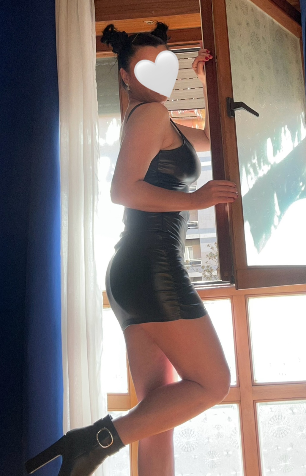 614636097|VANE|Chica