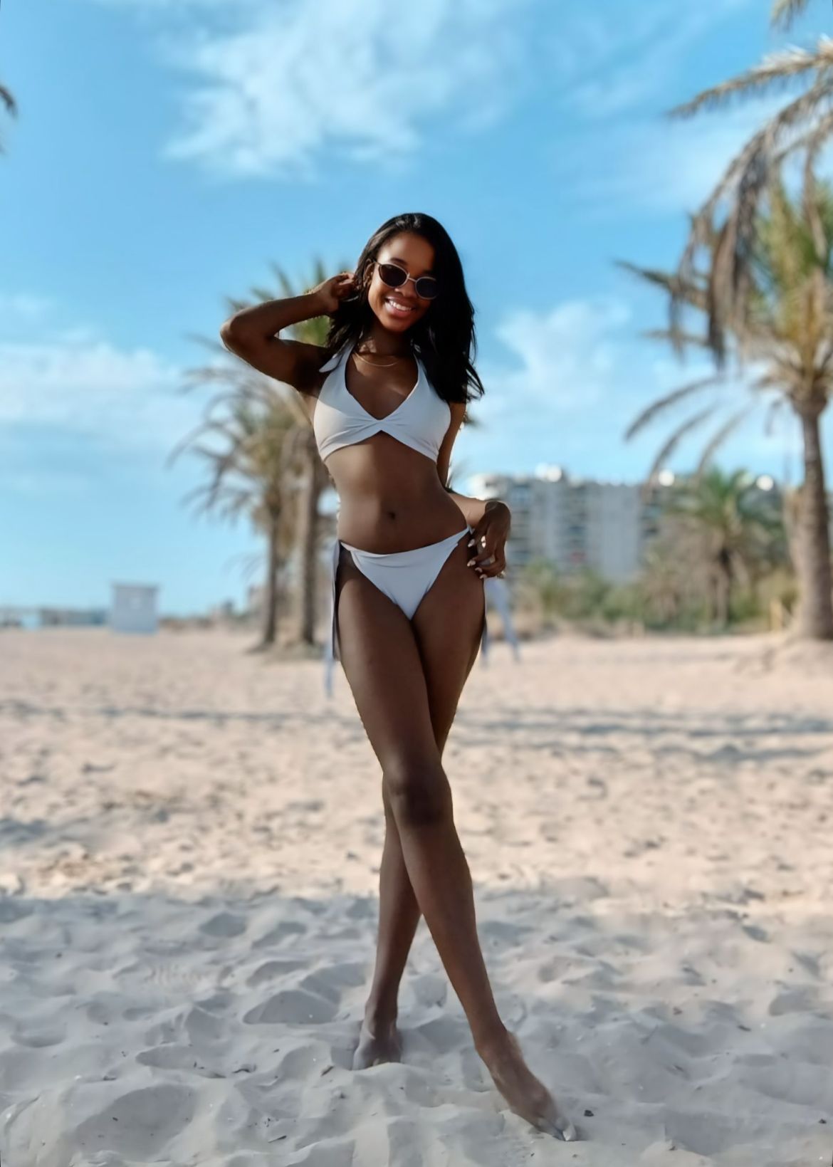 602301802|CAMILA|Escort