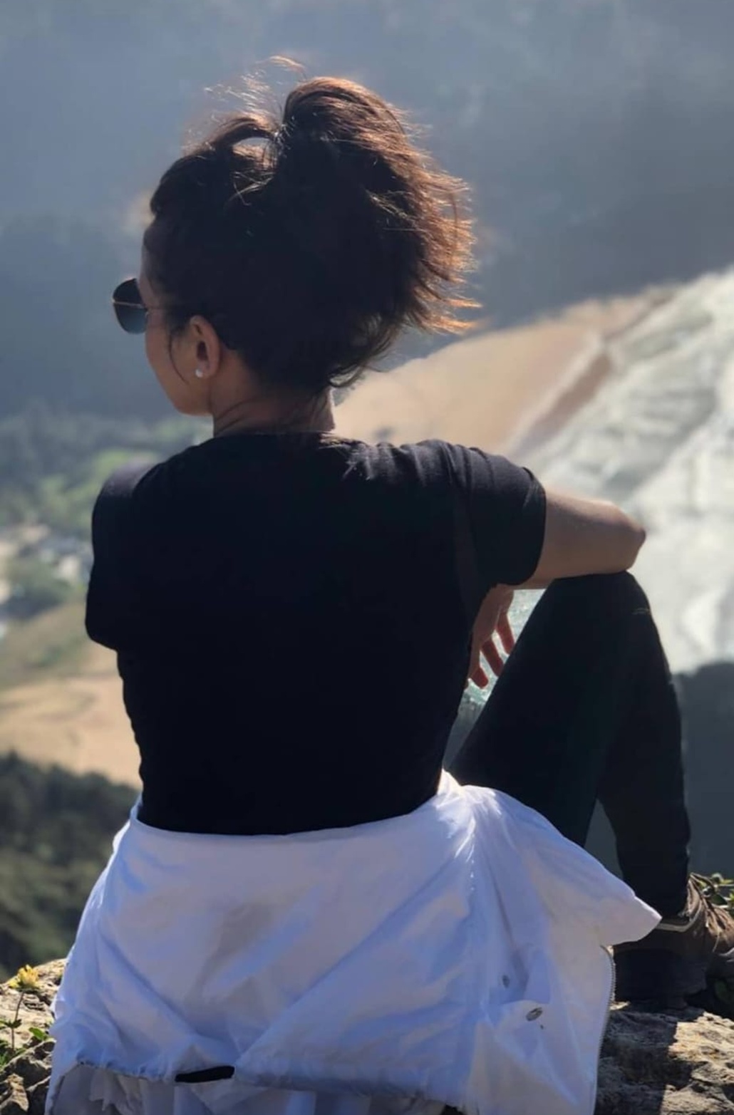 747459780|ANA|Escort