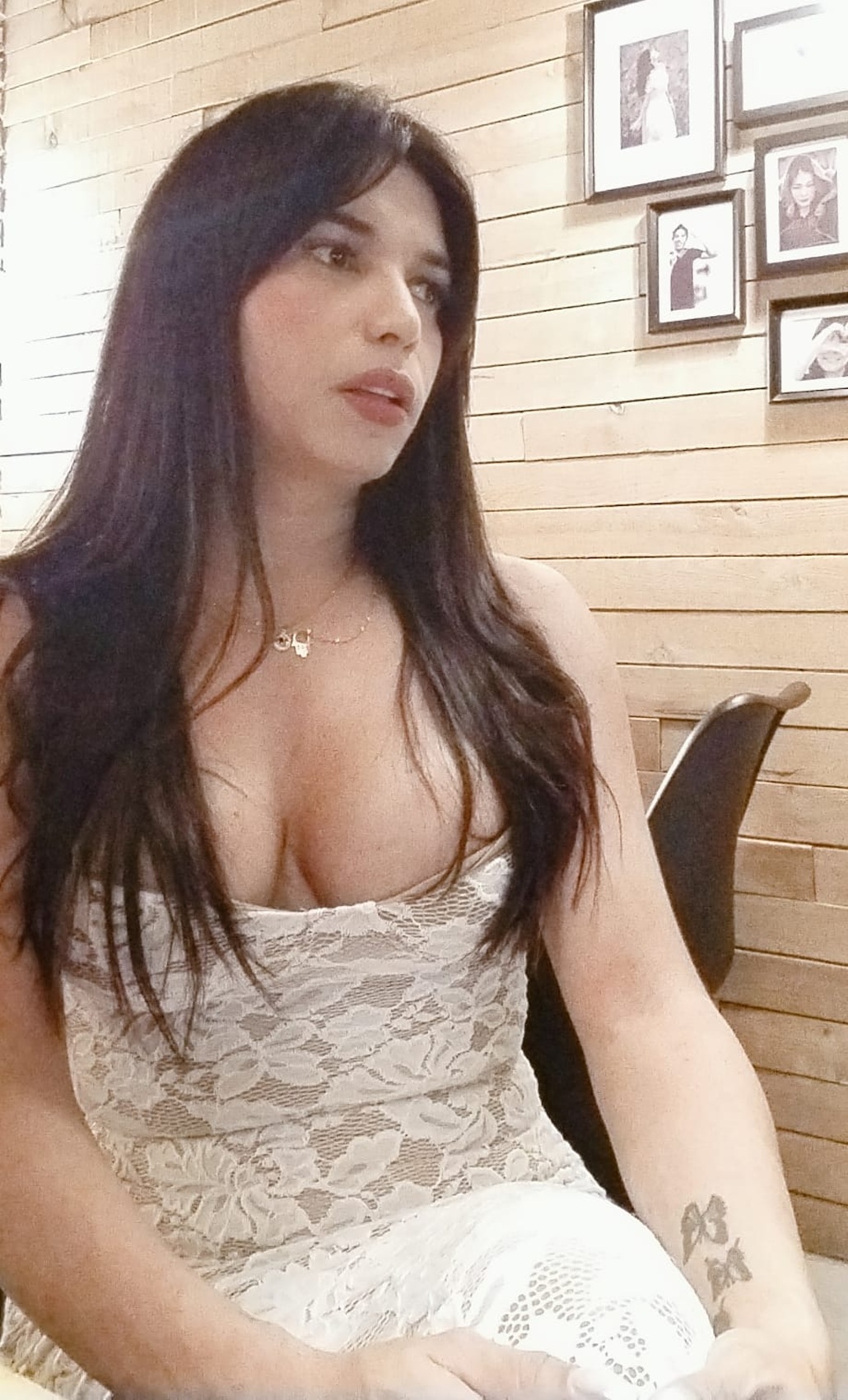 615578406|ANGELA|Transexual