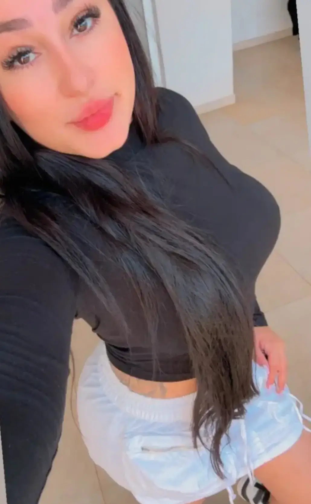 611261838|JESICA|Chica