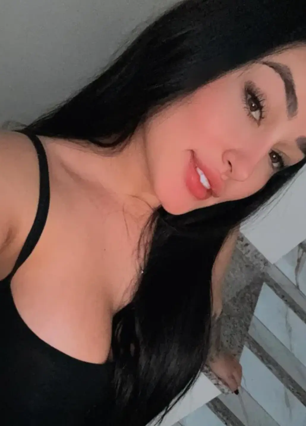 611261838|JESICA|Chica