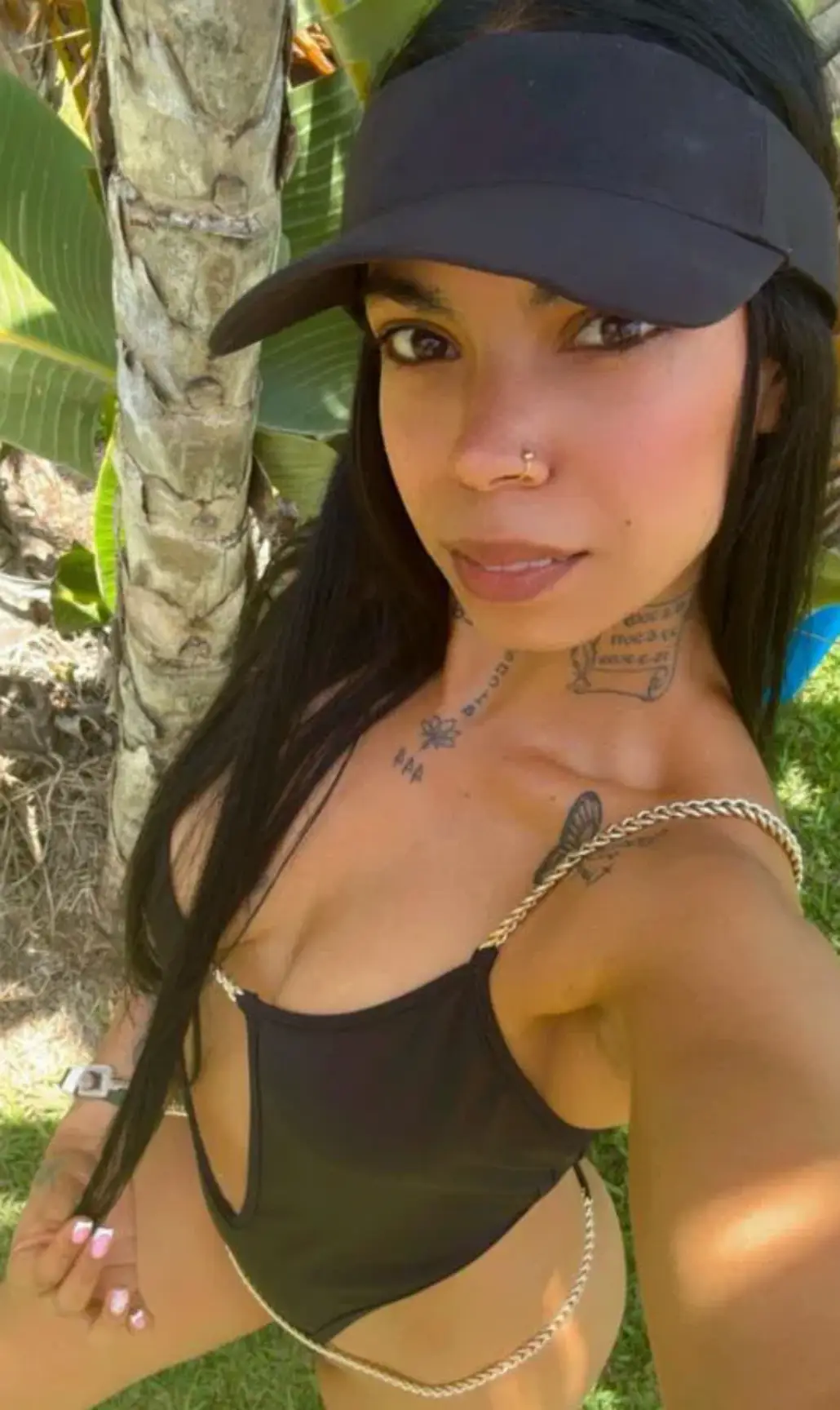 613451051|LUCIANA|Chica
