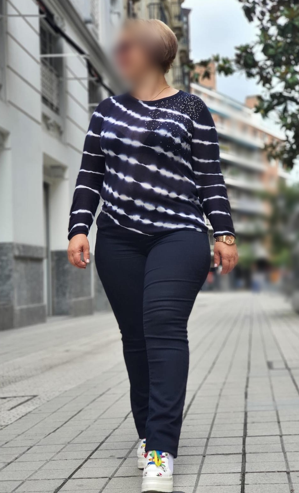 643887212|SILENA|Chica