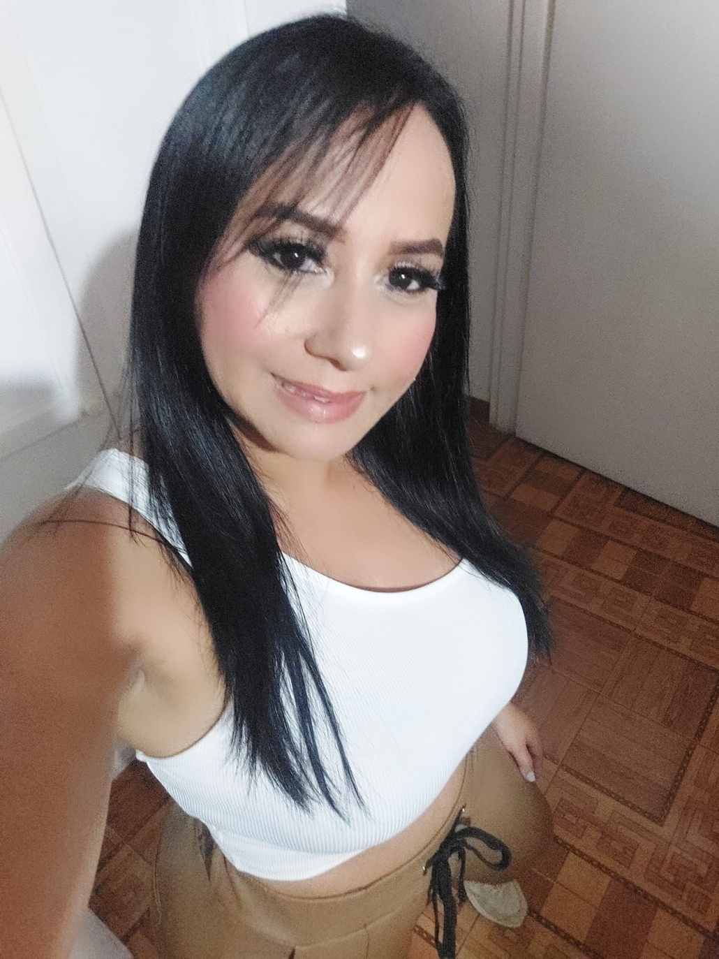 685411285|SARA|Chica
