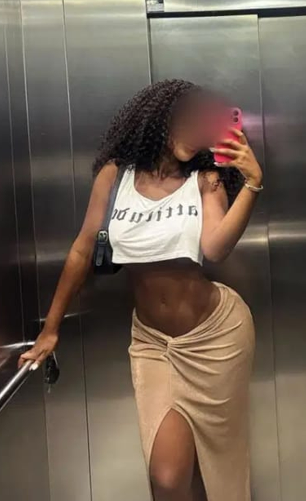 631418882|PATRICIA|Chica