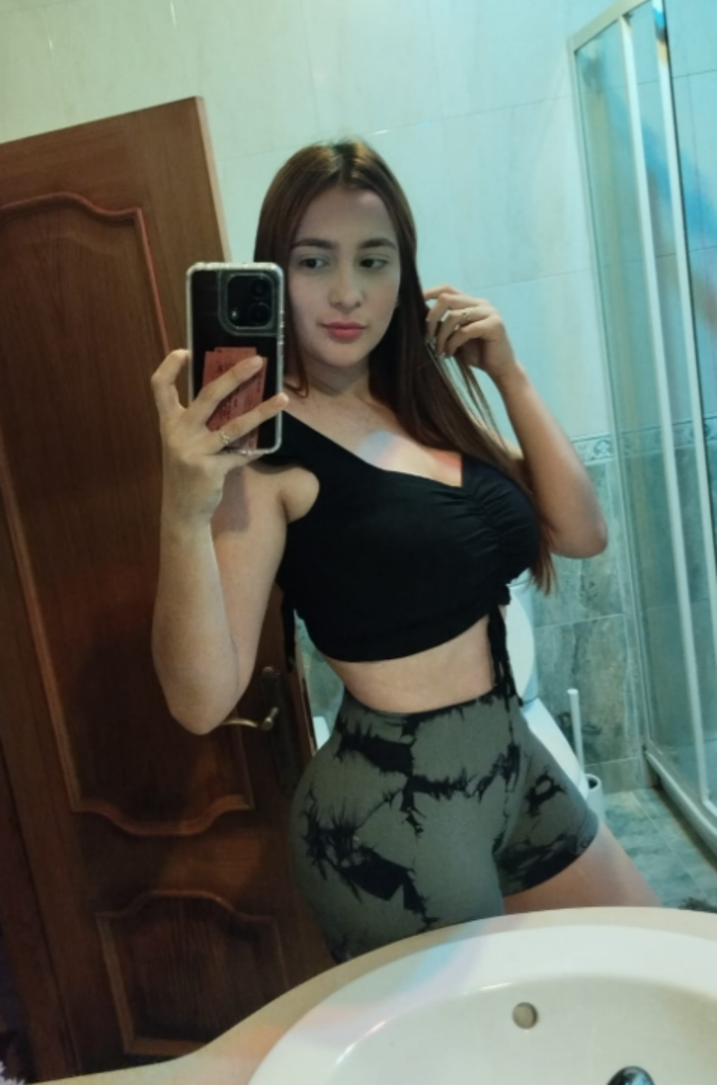 695804279|NICOL|Chica