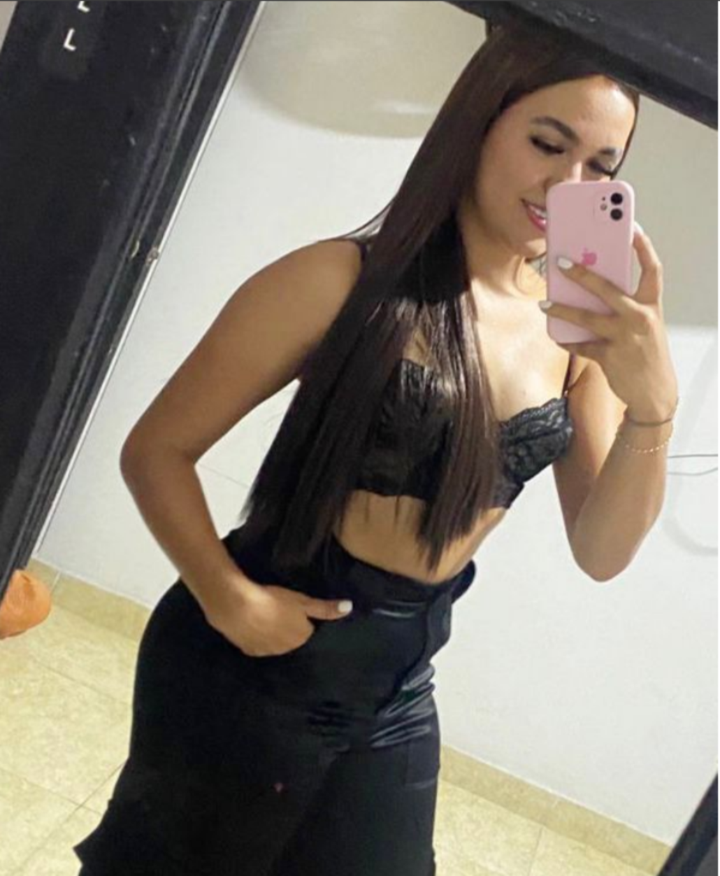 604148755|MÍA|Chica