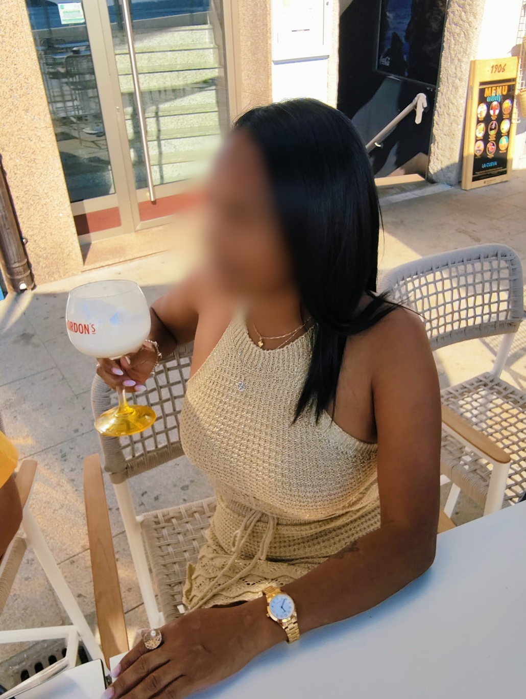 652672967|ISABEL|Escort