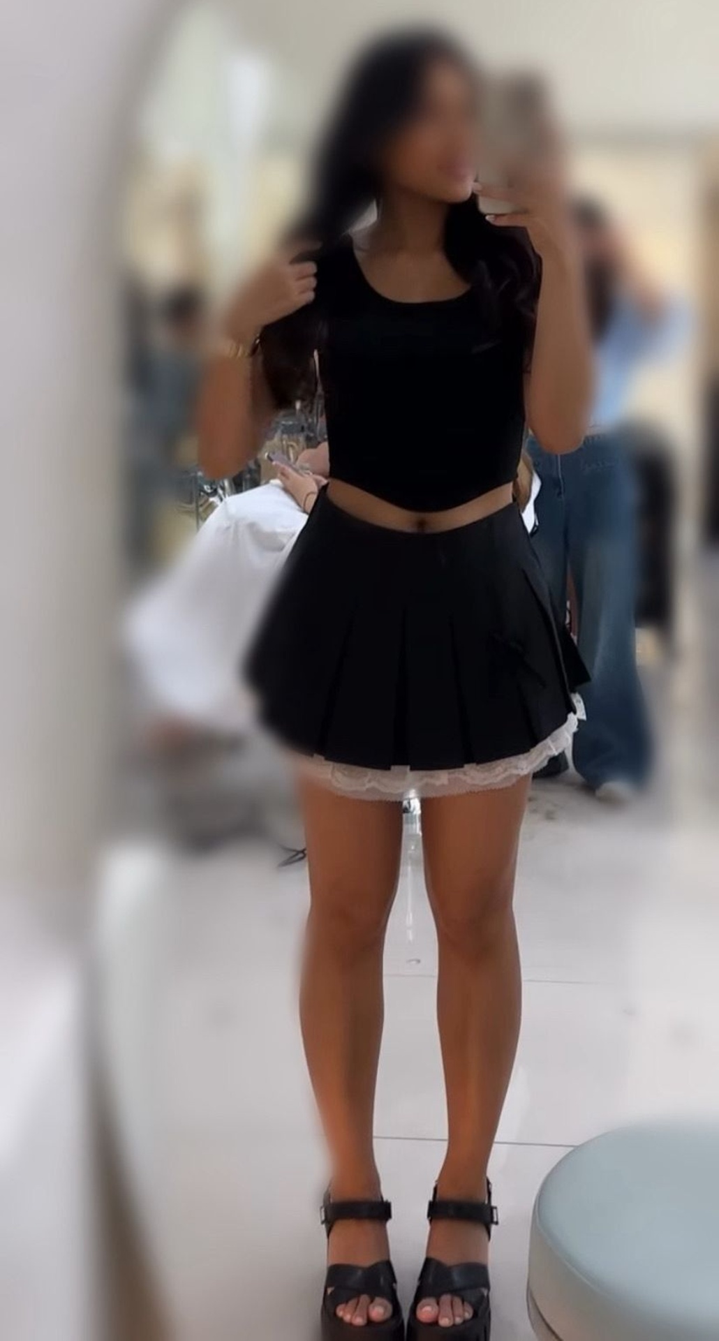 604954108|ALEJANDRA|Chica