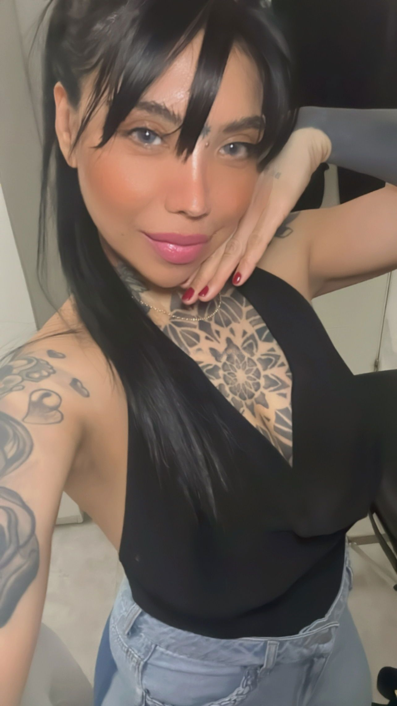 600281060|ANA|Chica