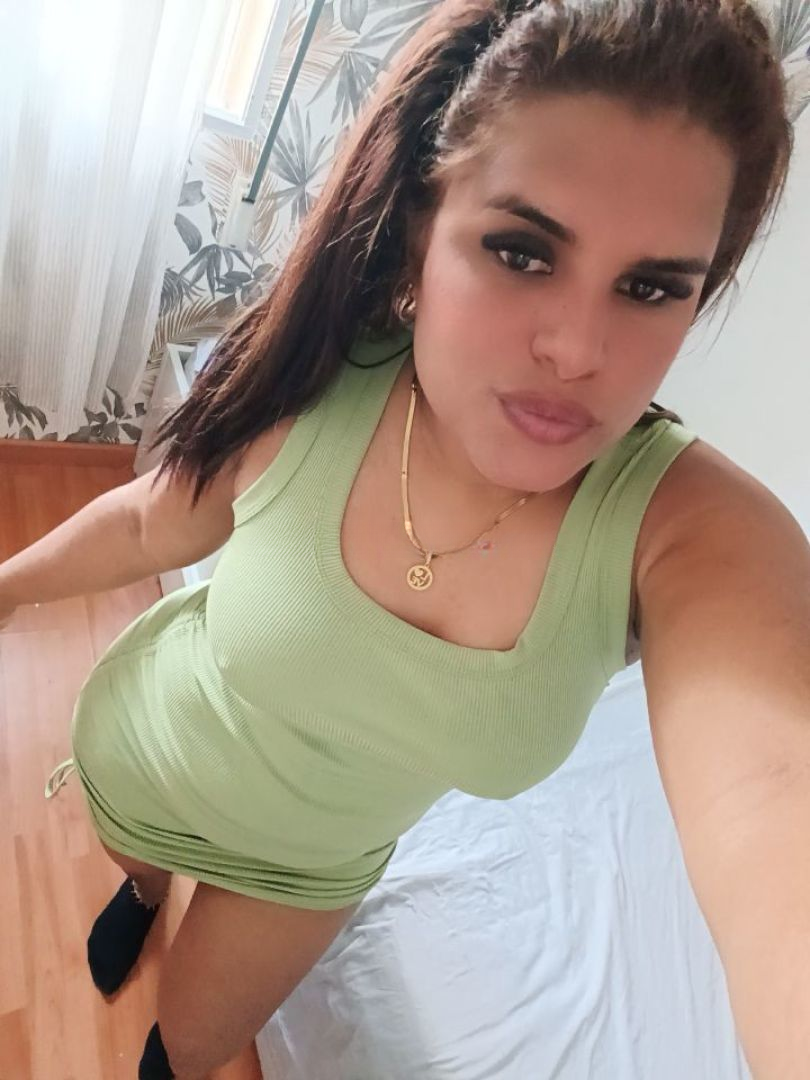 632184940|ANDREA|Chica