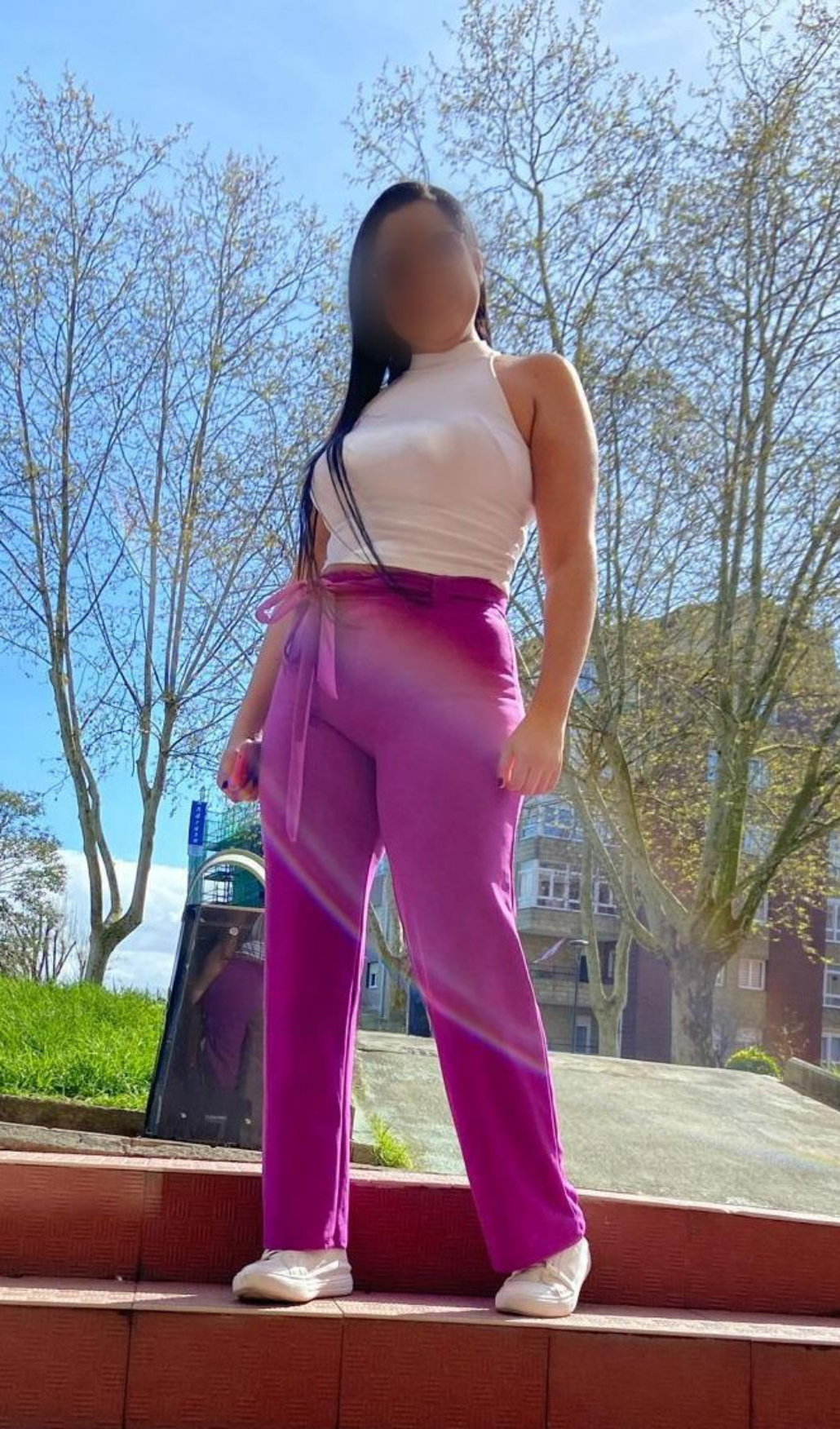 642697220|BIA|Chica