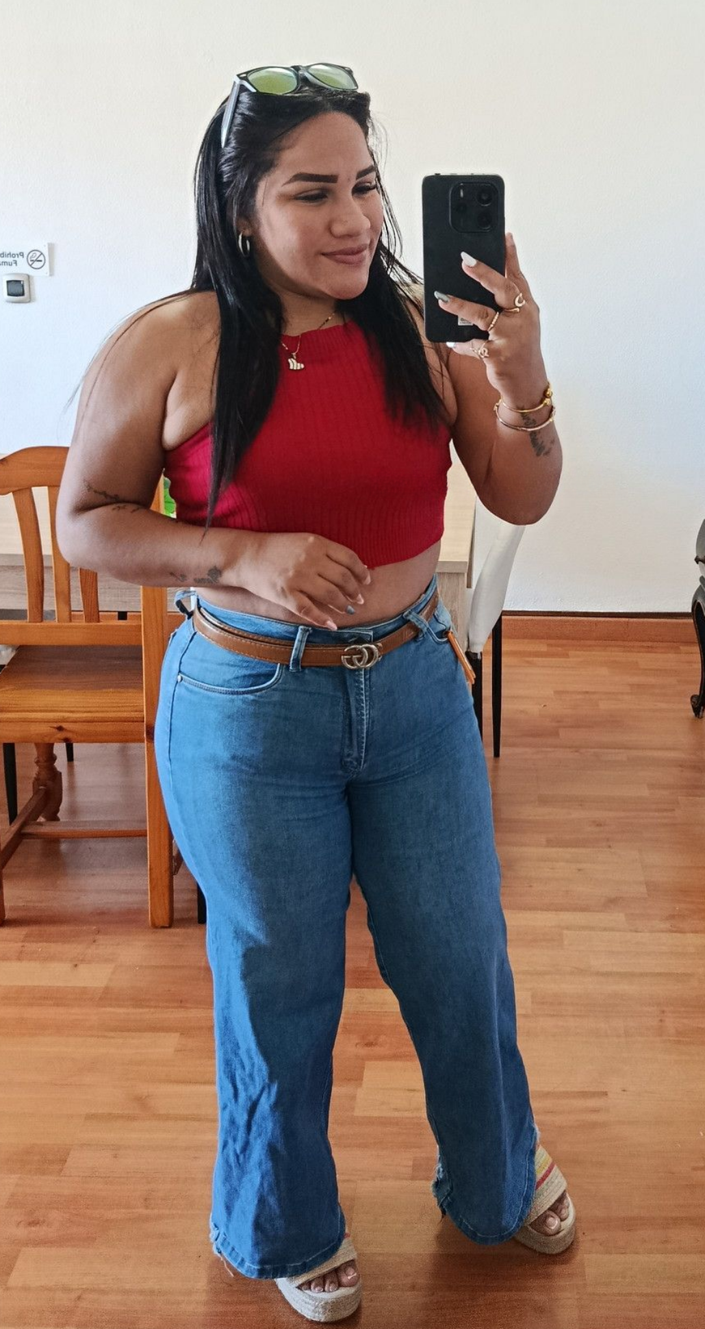 691800647|ISA|Chica