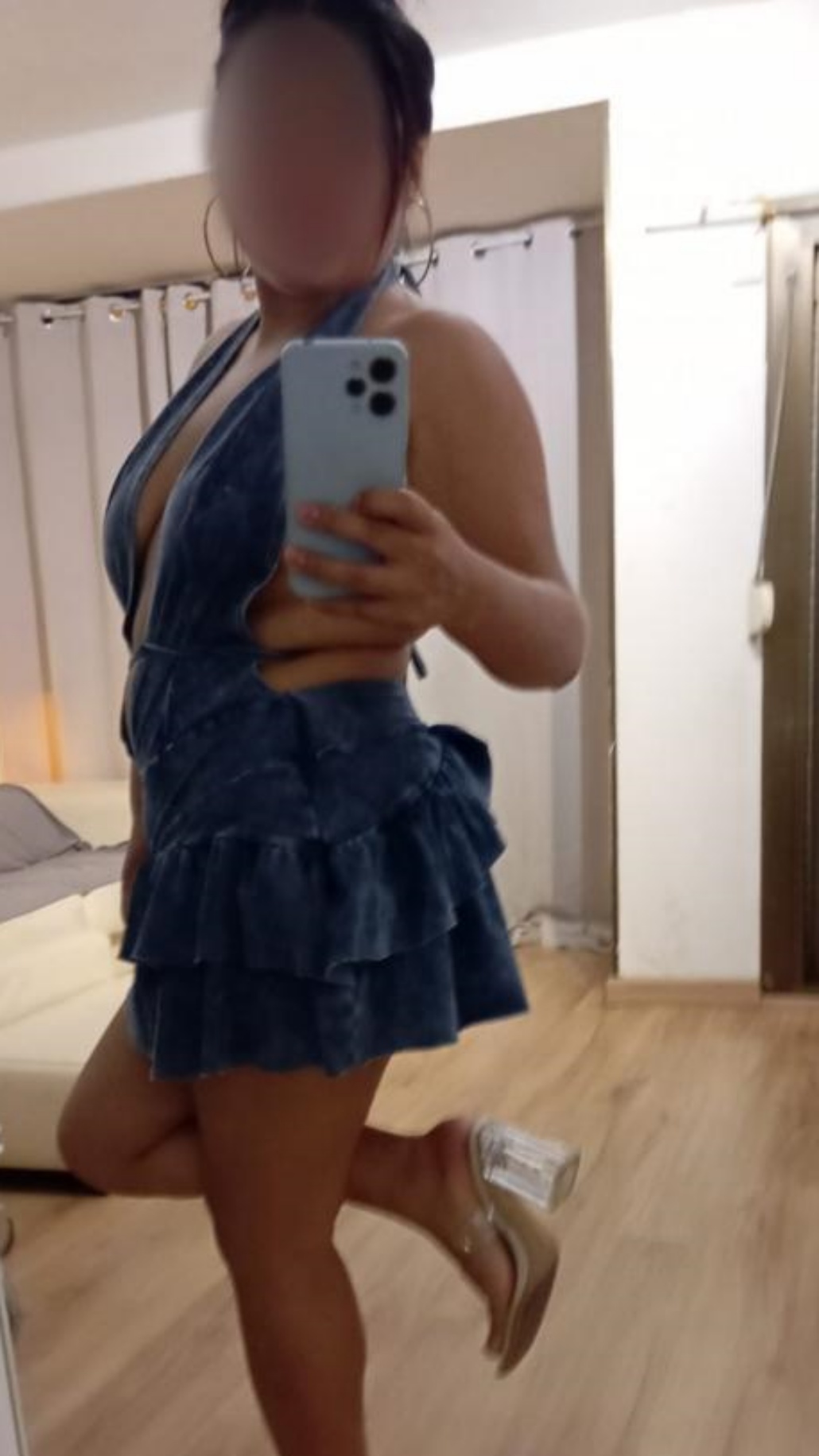 677913562|AMA|Chica