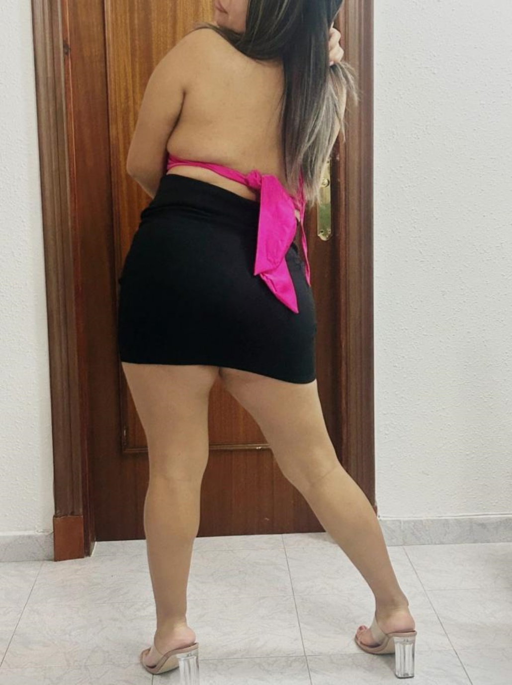 677913562|AMA|Chica