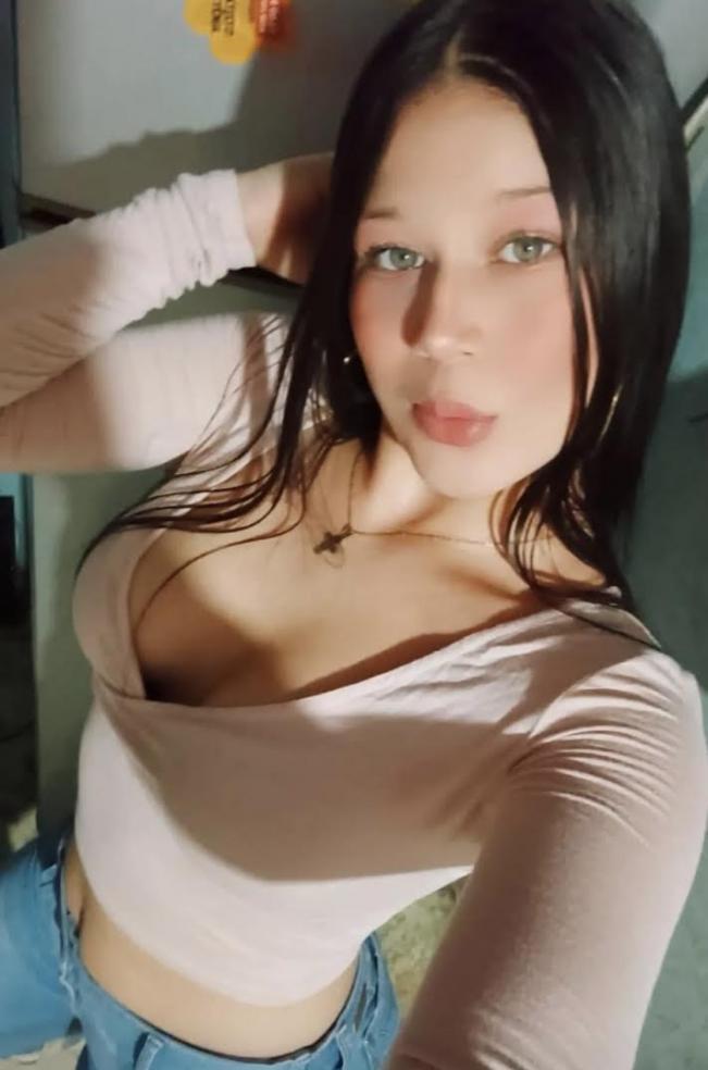 663013567|COLOMA|Chica