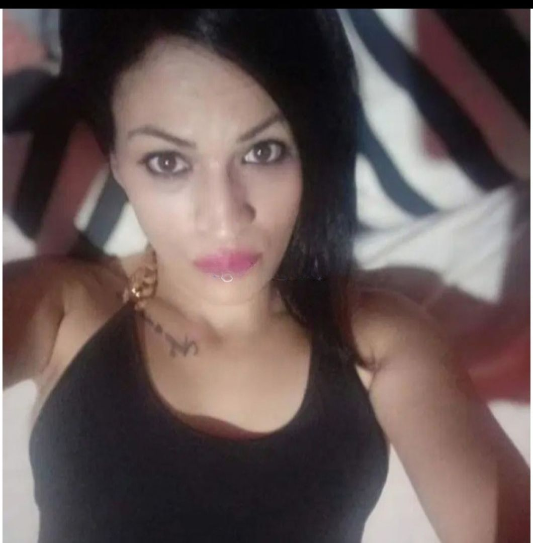 611296214|LORENA|Chica