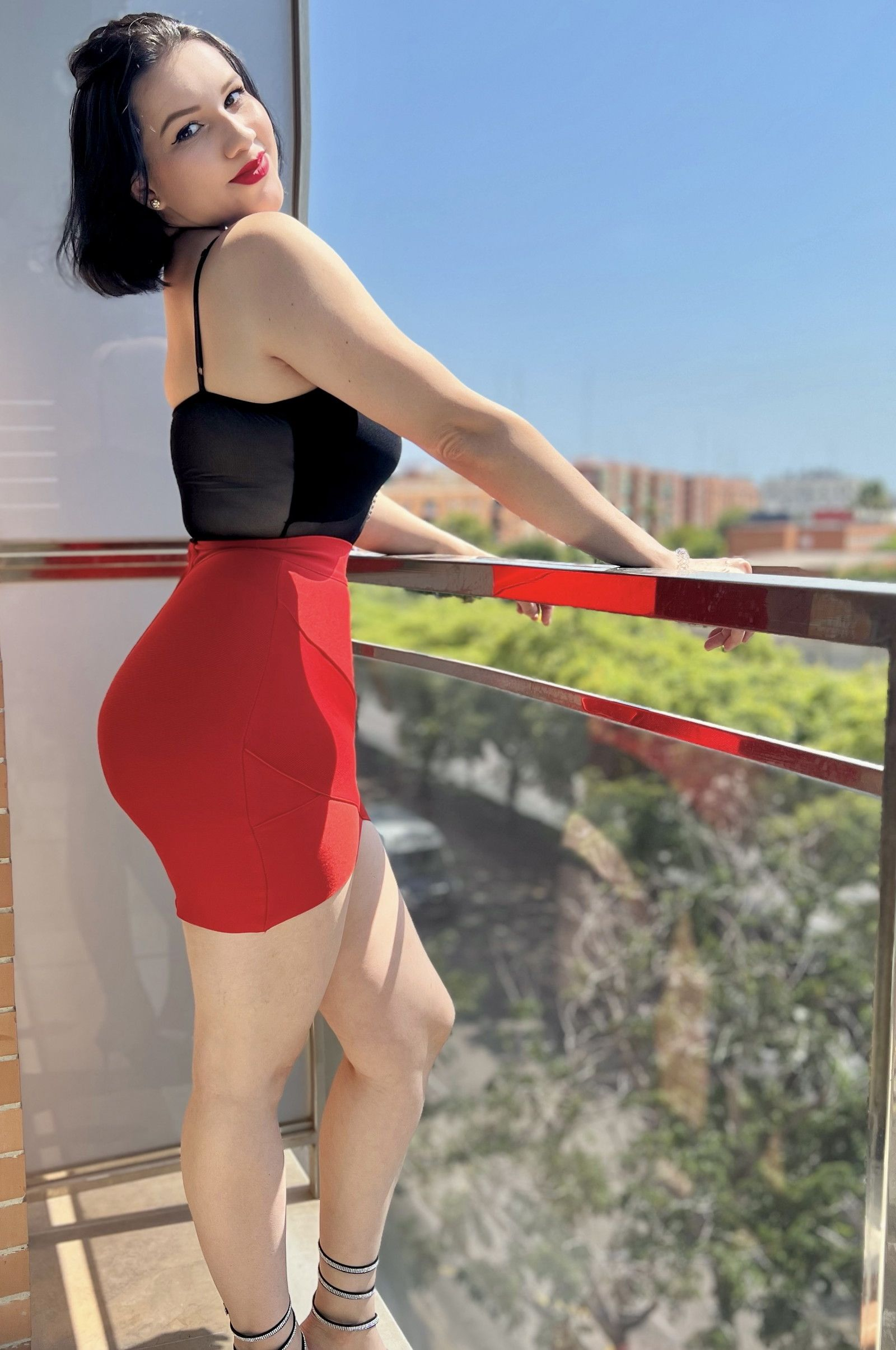 692452096|SANDRA|Chica