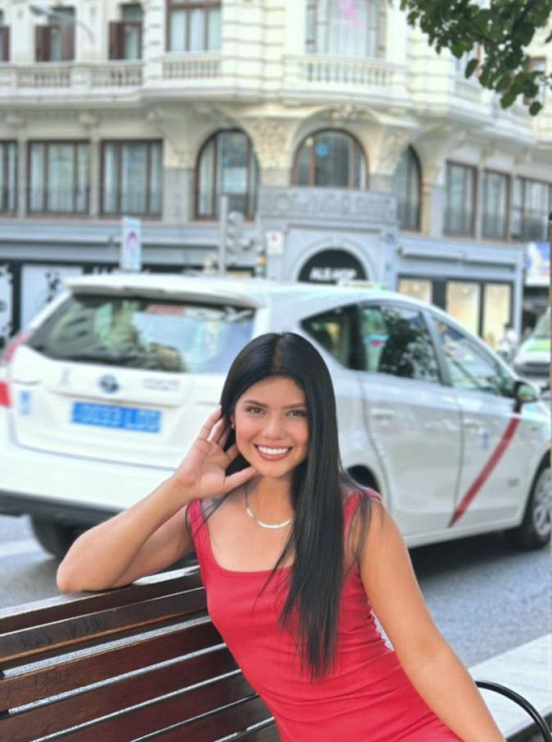 617347312|KORAL|Chica
