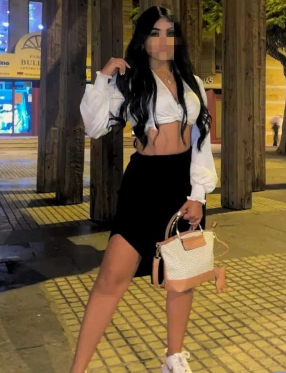 611347539|EMILY|Chica
