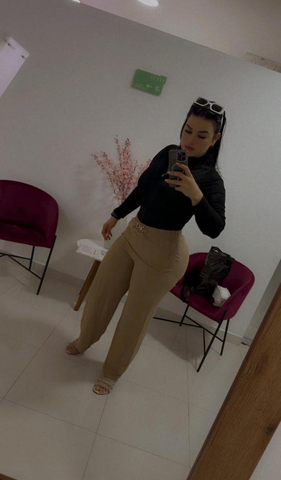 615876540|SOFI|Chica