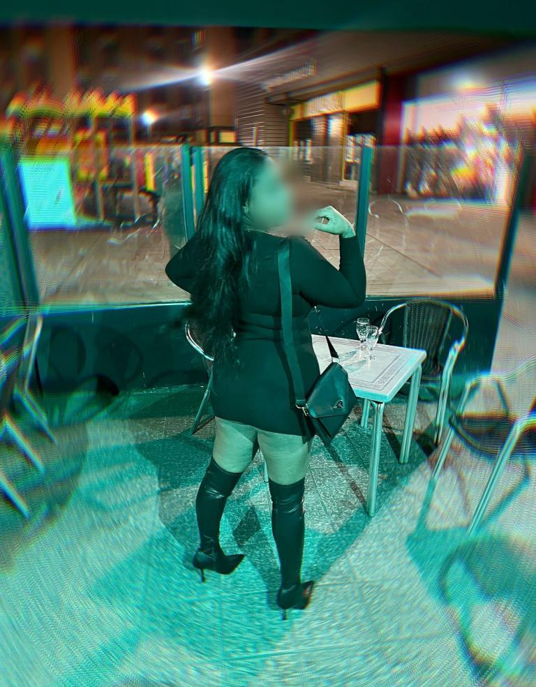 624979978|JADE|Chica