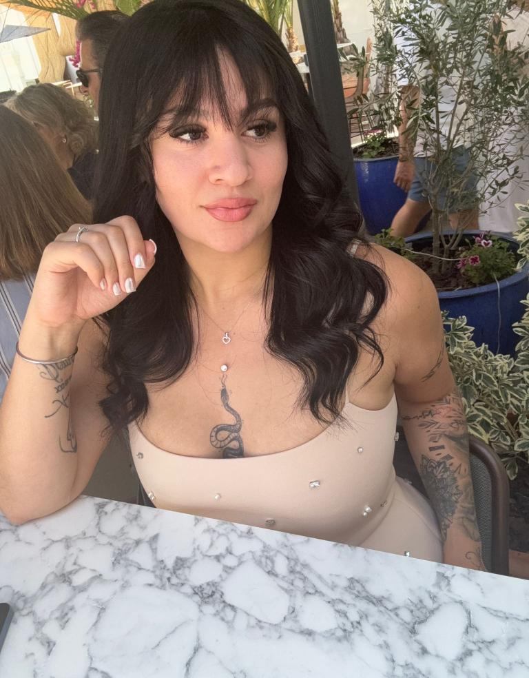 666015629|PAOLA|Chica