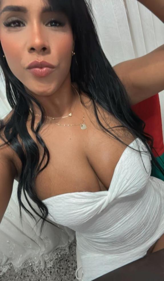 634151674|SABRINA|Chica