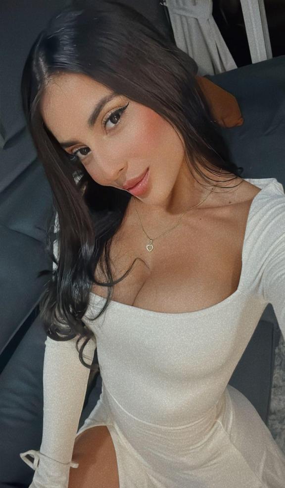 687216499|ARISHA|Chica