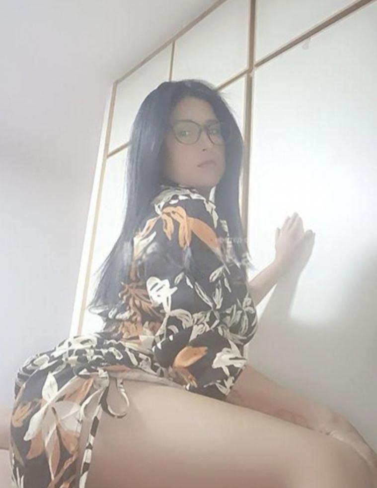 667695410|ELENA|Chica