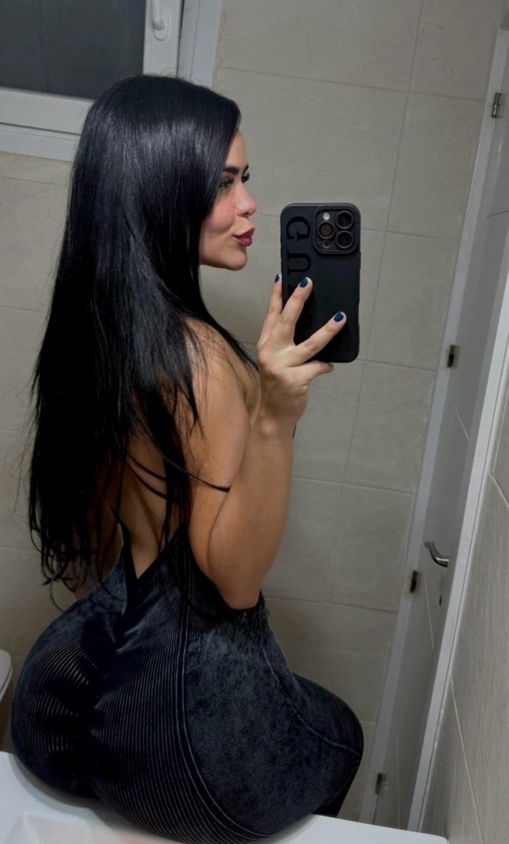 604191082|KENDALL|Puta