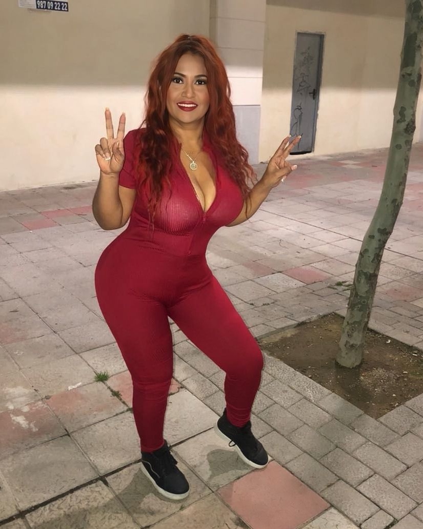 614733627|CAROLINA|Chica