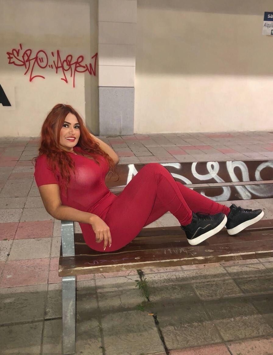 614733627|CAROLINA|Chica