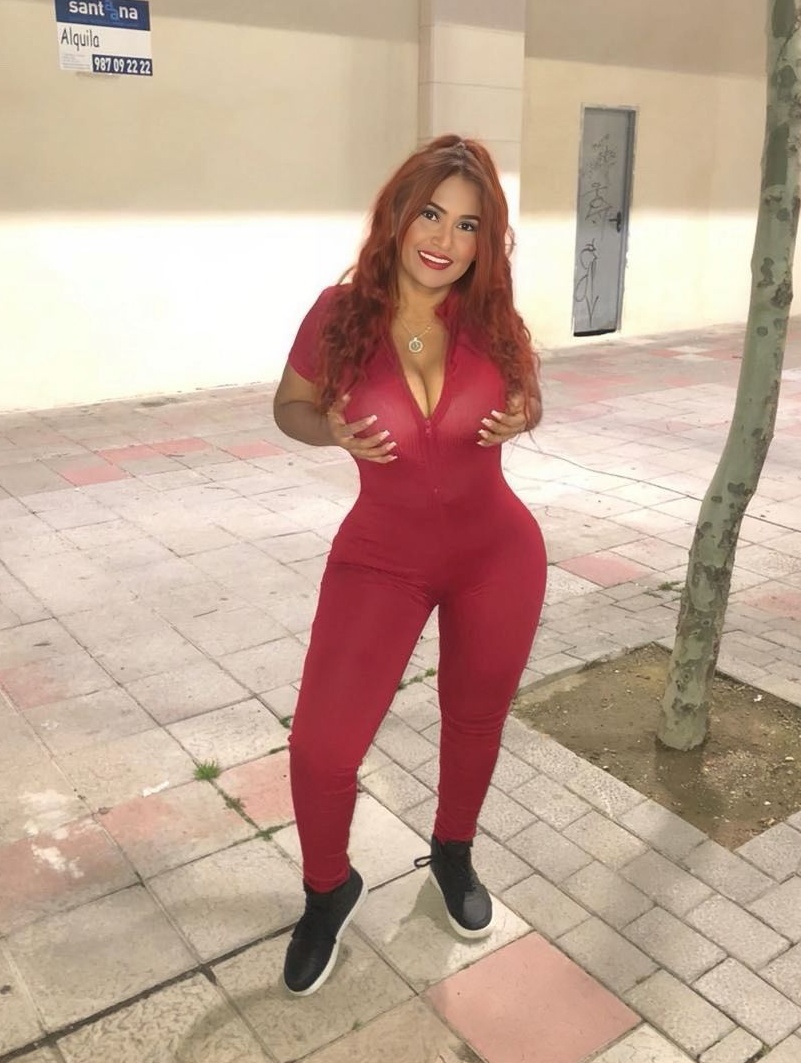 614733627|CAROLINA|Chica