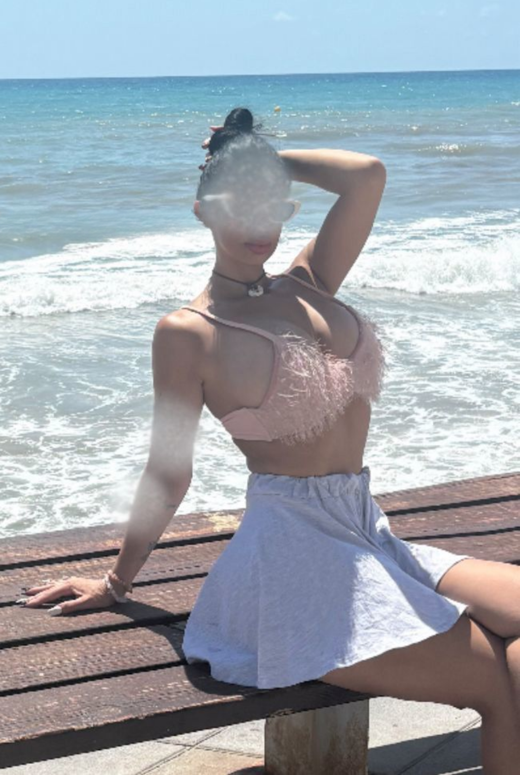 672959797|AURA|Chica