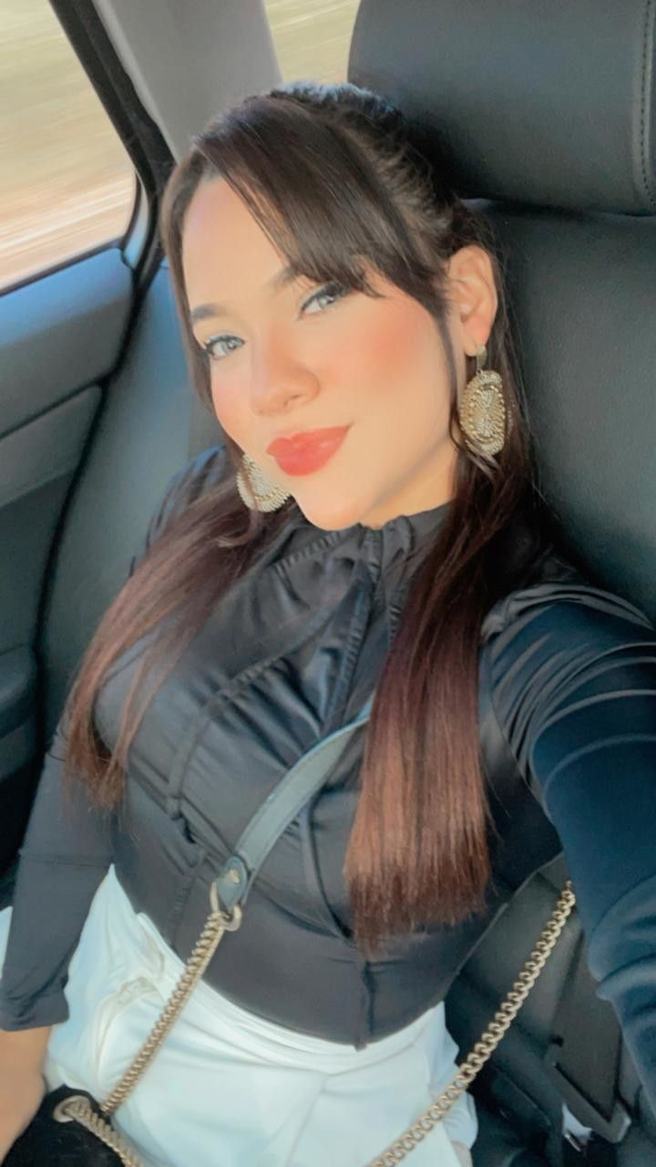 632929888|CATALINA|Chica
