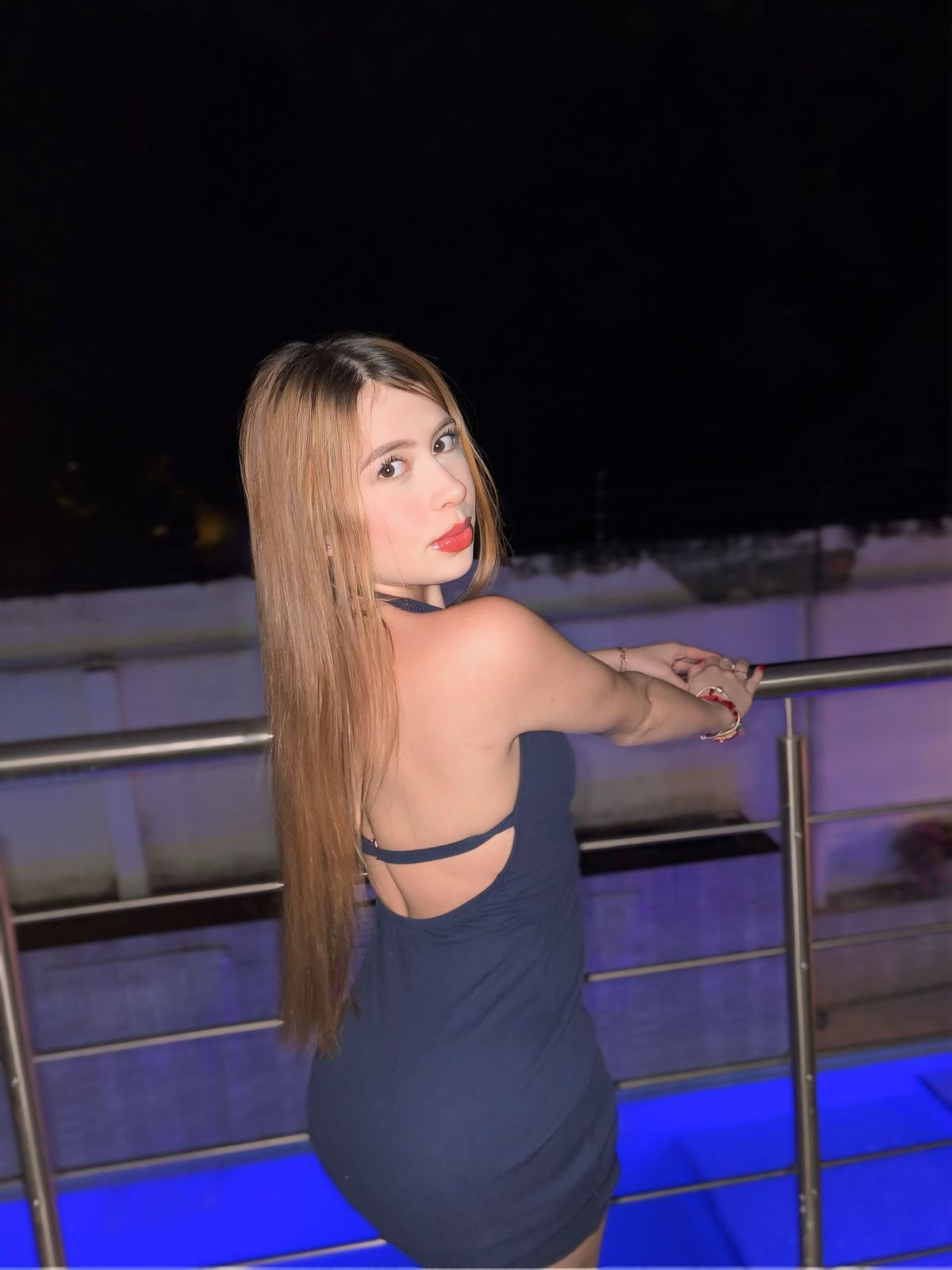 603176401|LAURA|Chica