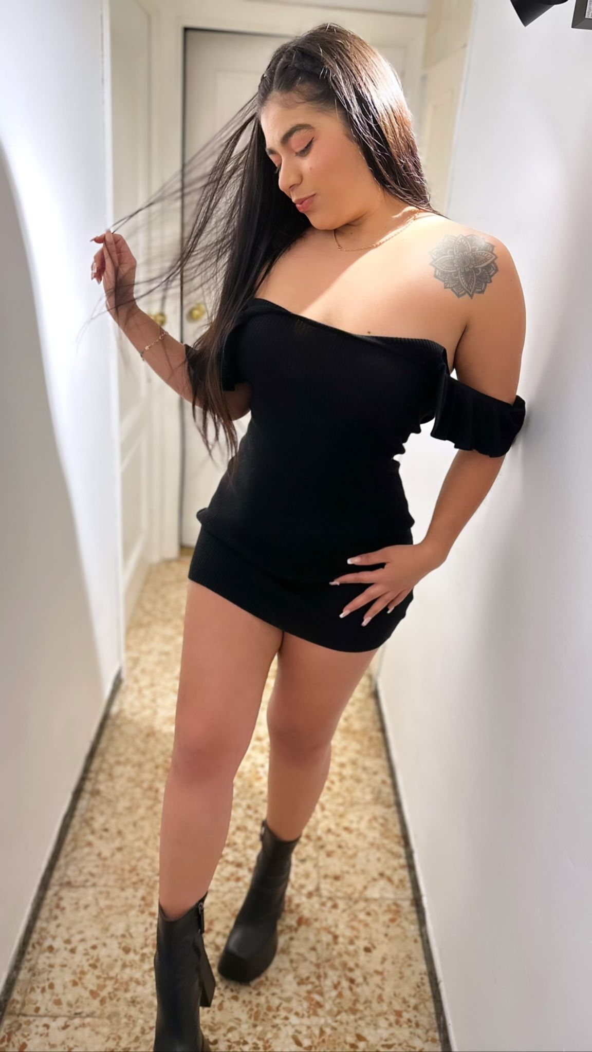 602404144|SARA|Chica