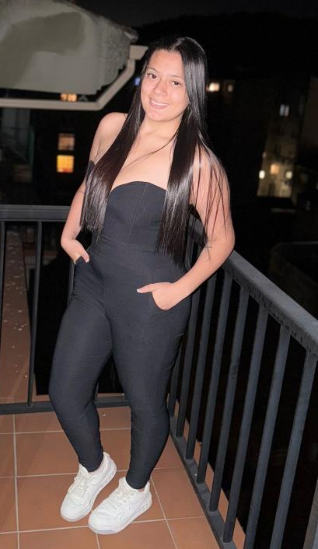 623708702|KIMBERLYM|Chica