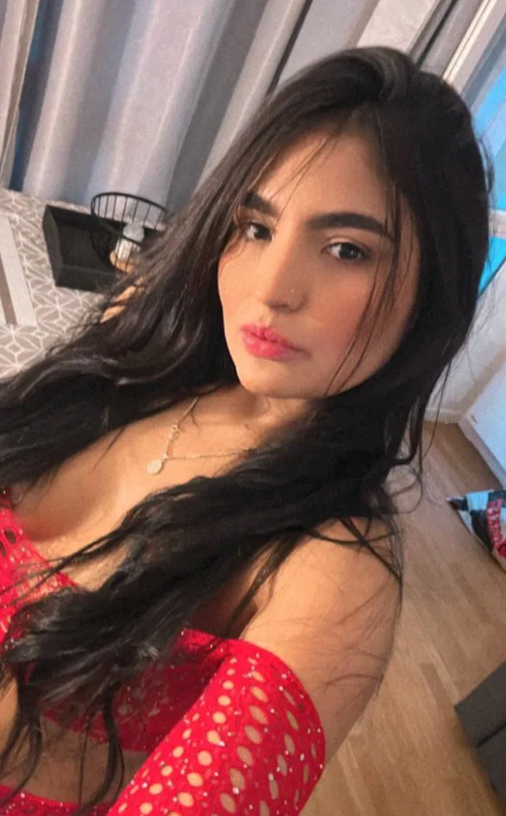 614609591|VIOLETA|Chica