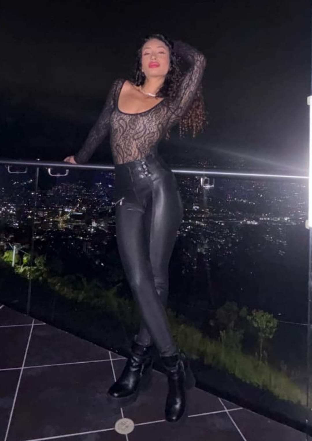 672261304|MELINA|Chica