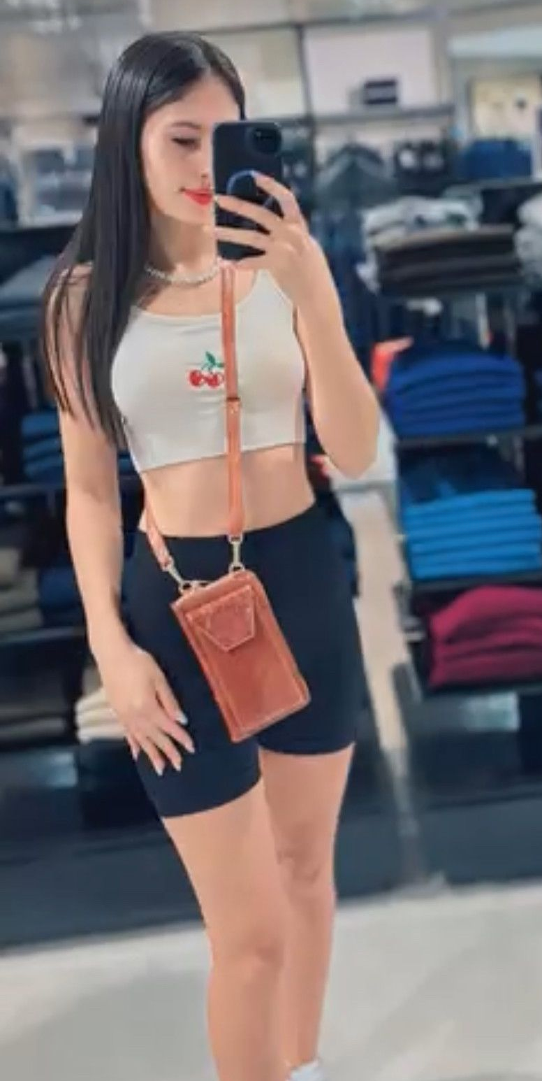624378245|LUCÍA|Chica