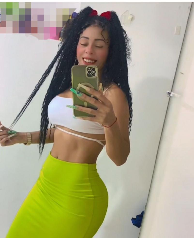 634134970|VICTORIA|Chica