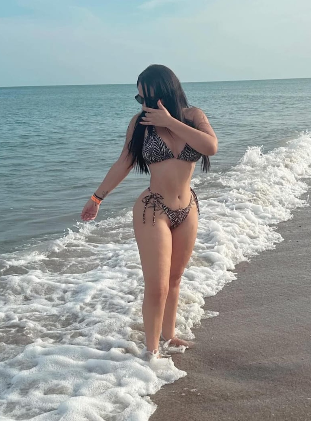 661849607|PAOLA|Chica