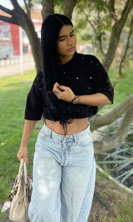 603945473|CAMILA|Chica