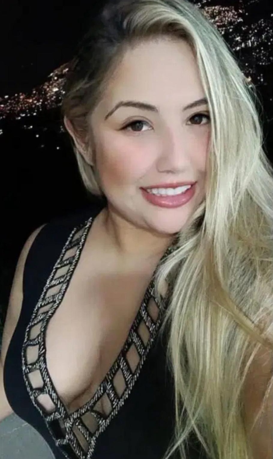 677392255|CAMILA|Chica