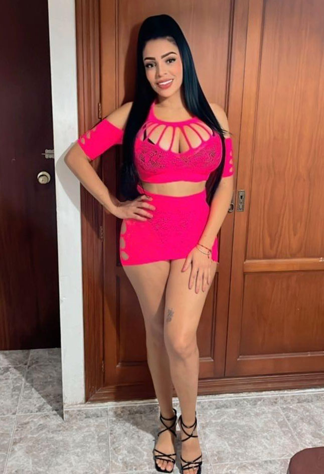 603348515|ALANA|Chica
