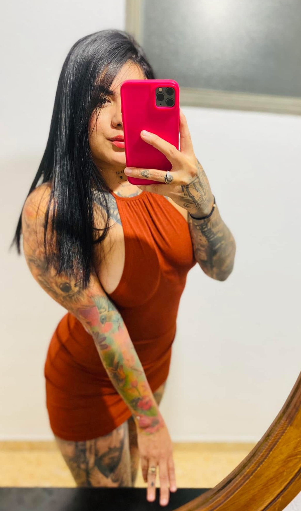698375652|KAREN|Chica