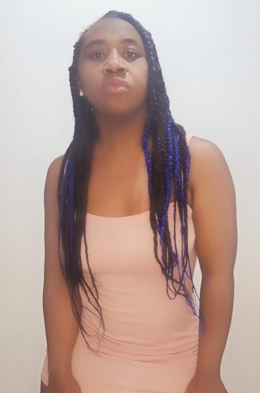 613666517|CRISTAL|Chica